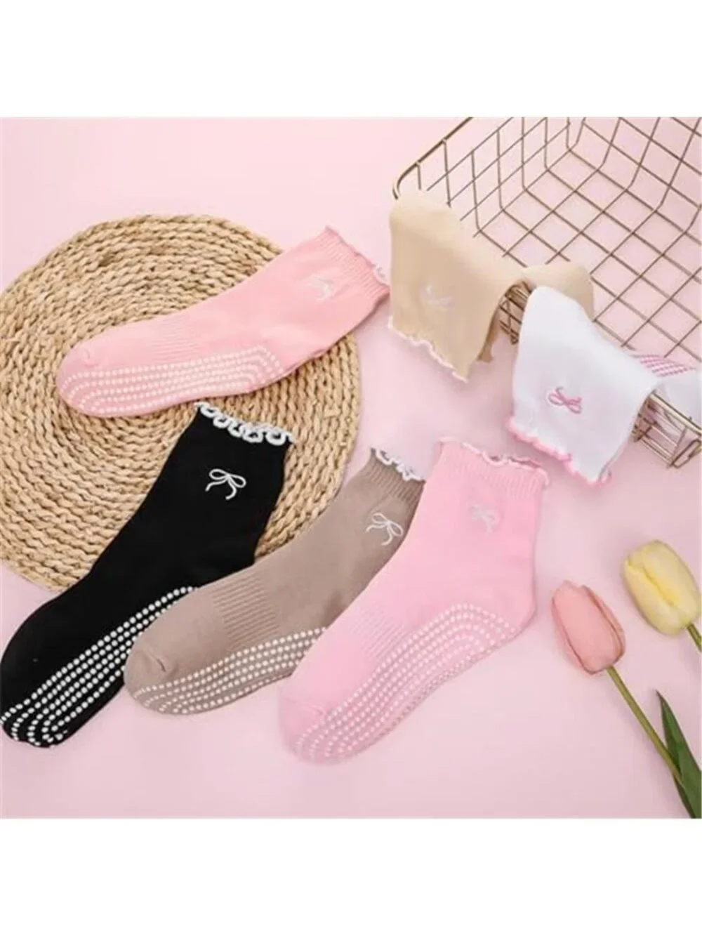 6 Pairs Cute Pilates Socks for Women, Non Slip